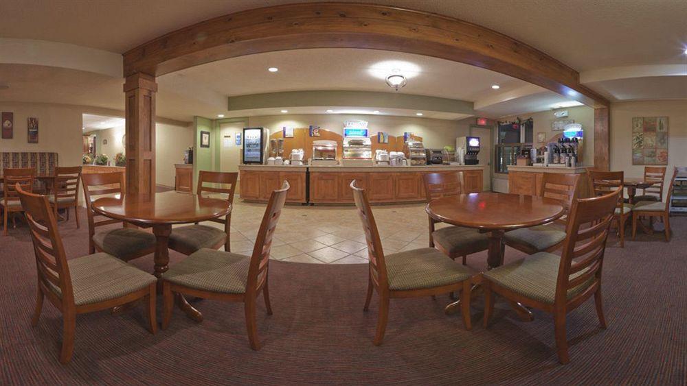Holiday Inn Express Hotel & Suites Charlottetown By Ihg Extérieur photo