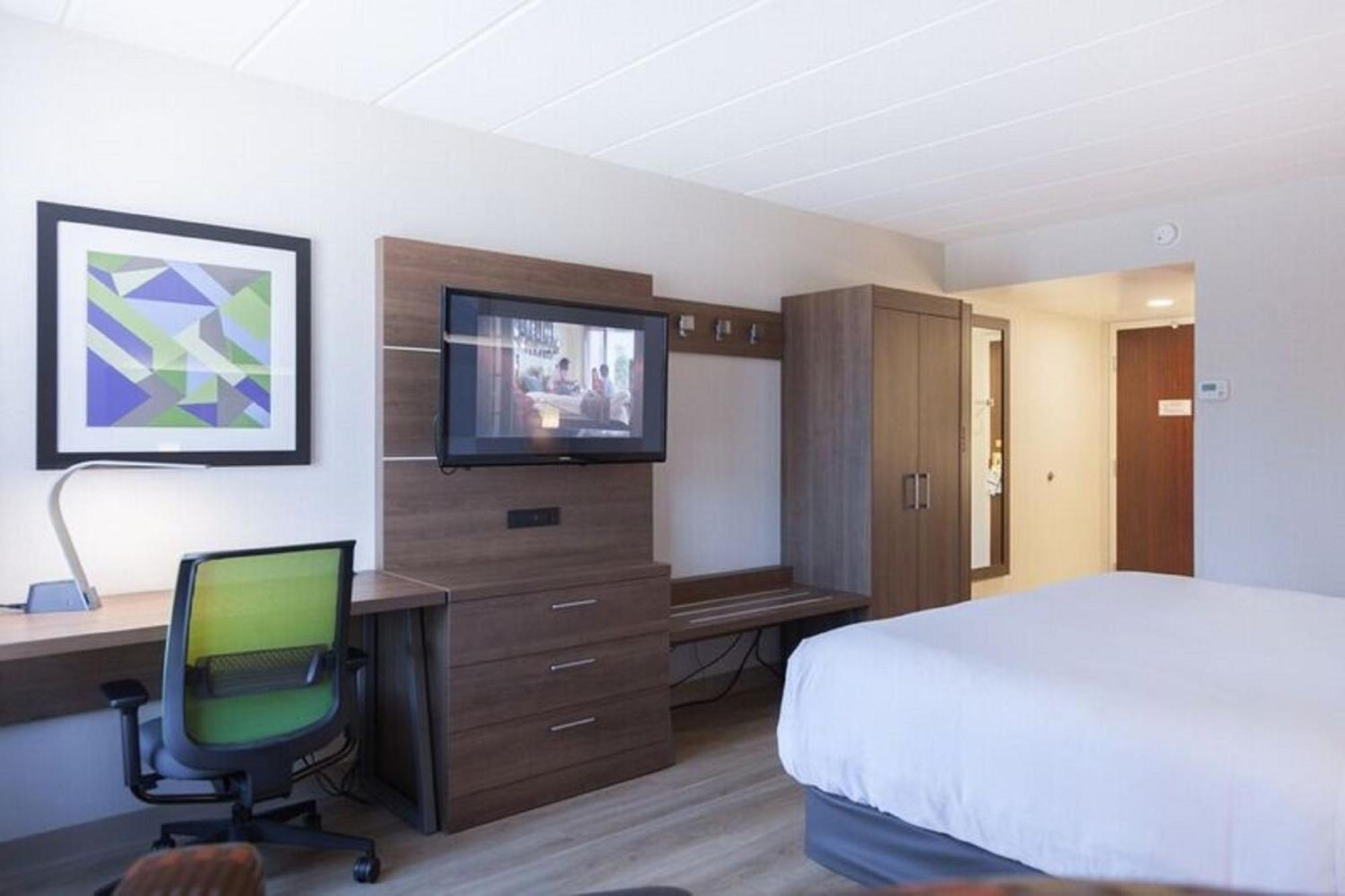 Holiday Inn Express Hotel & Suites Charlottetown By Ihg Extérieur photo