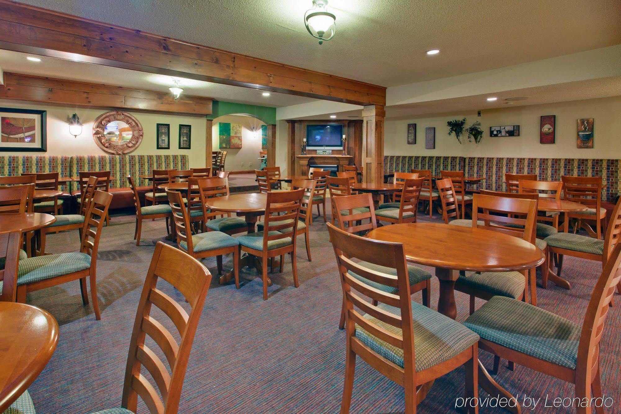 Holiday Inn Express Hotel & Suites Charlottetown By Ihg Extérieur photo